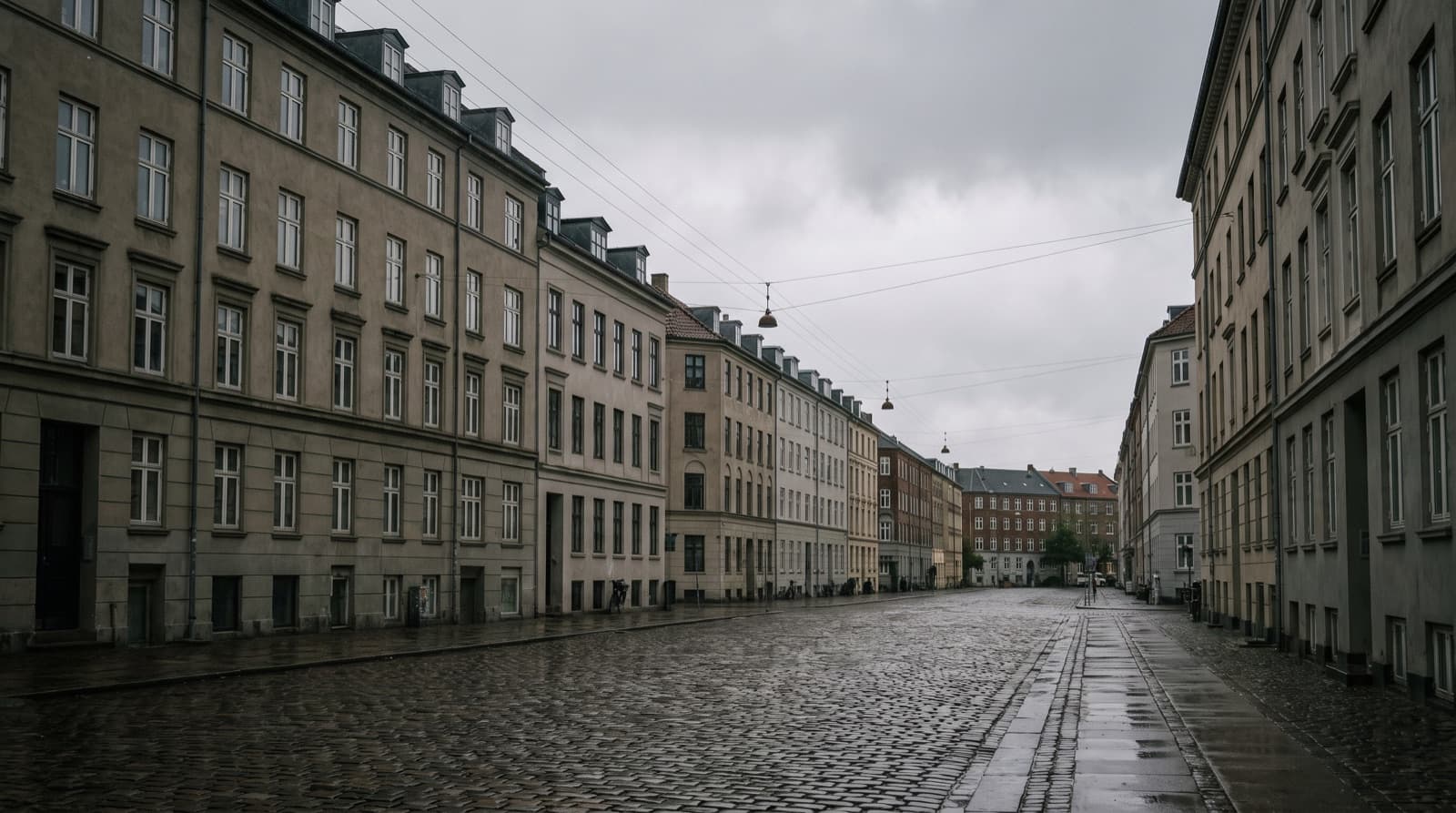 Boligkvarter i København med en brostensgade